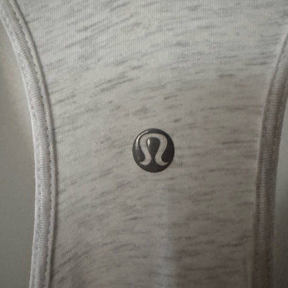 Lightweight Lululemon Tank estimated size 8-10 - Picture 3 of 3